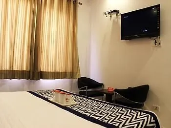Oyo Rooms 10174-1 Gurudwara Road Delhi  Hotel Delhi (National Capital Territory of India)